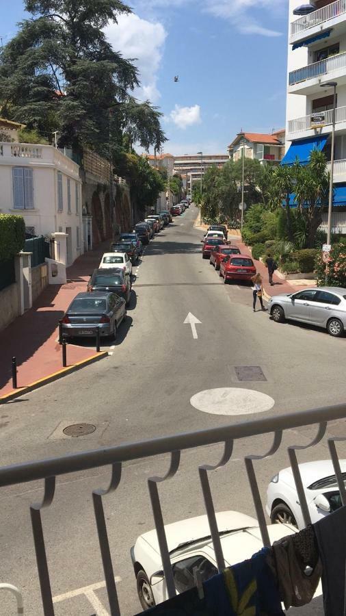 Lisa V Cannes